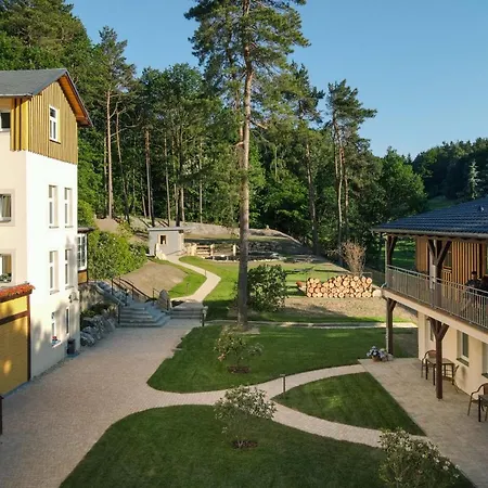 Waldidylle Gohrisch, & Garni, Saechsische Schweiz ゲストハウス クロルト・ゴーリッシュ